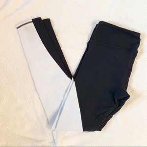 ALO Yoga Colorblock Leggings
